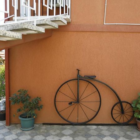 Casa De Khasia Zugdidi Ngoại thất bức ảnh