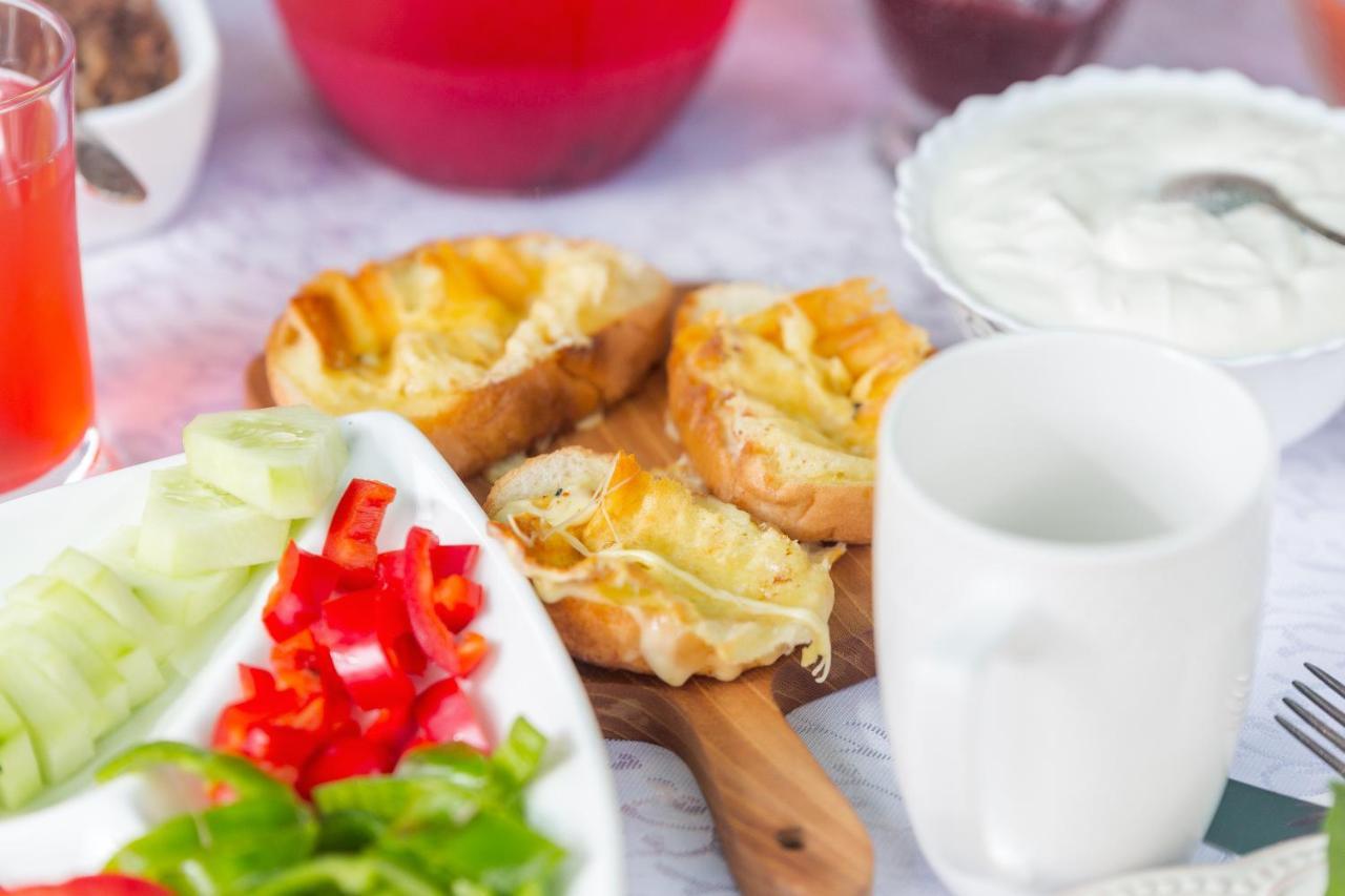 Casa De Khasia Zugdidi Ngoại thất bức ảnh