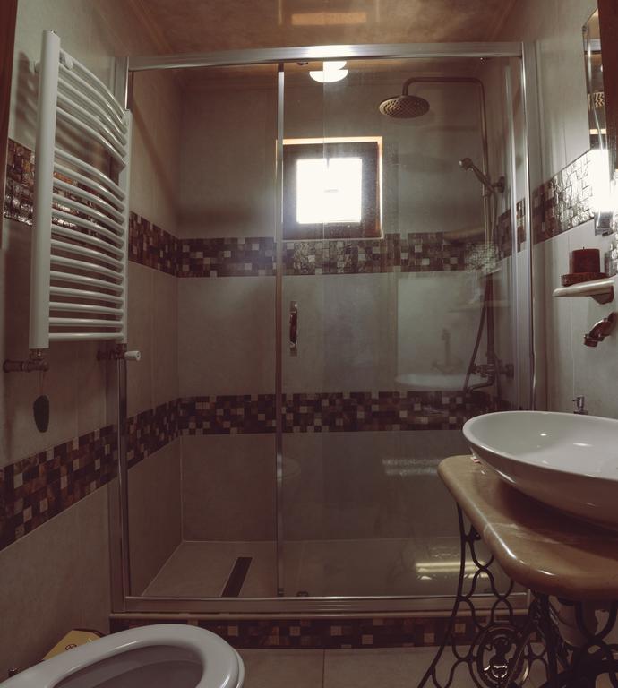 Casa De Khasia Zugdidi Ngoại thất bức ảnh