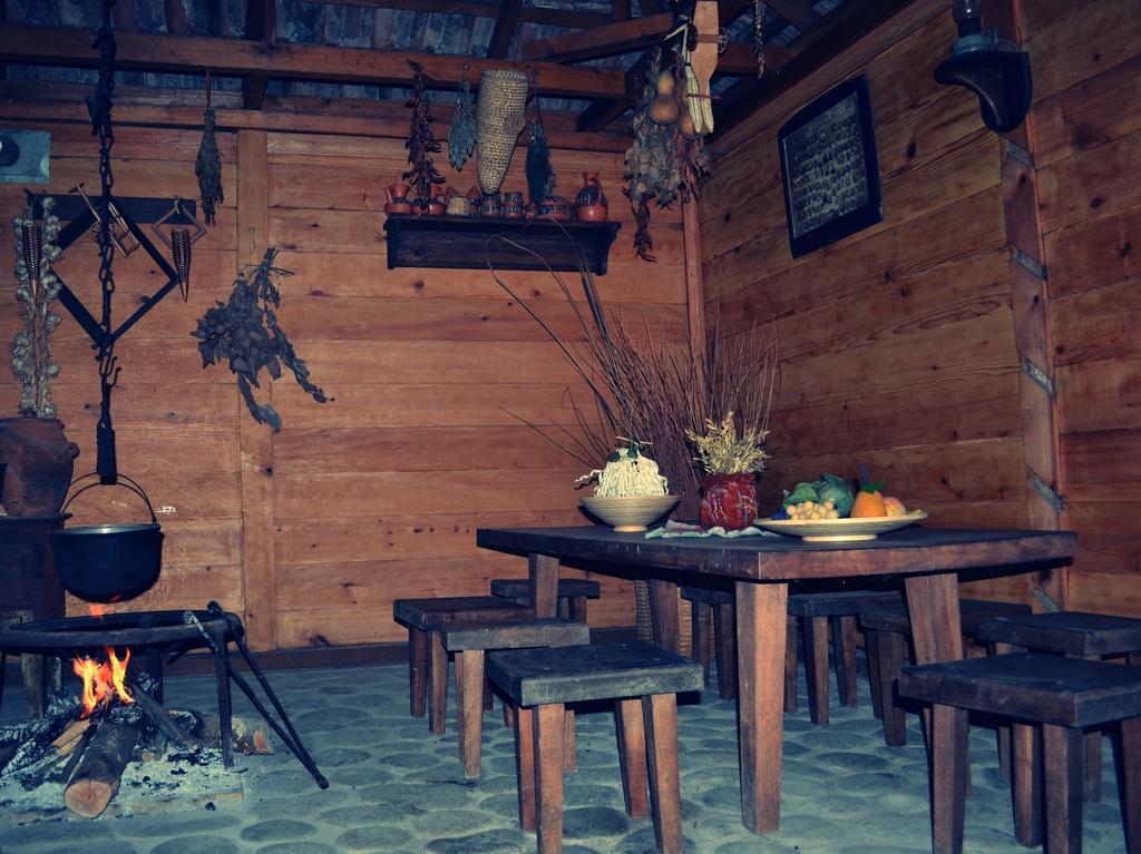 Casa De Khasia Zugdidi Ngoại thất bức ảnh