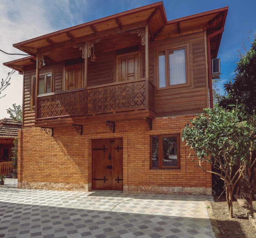 Casa De Khasia Zugdidi Ngoại thất bức ảnh