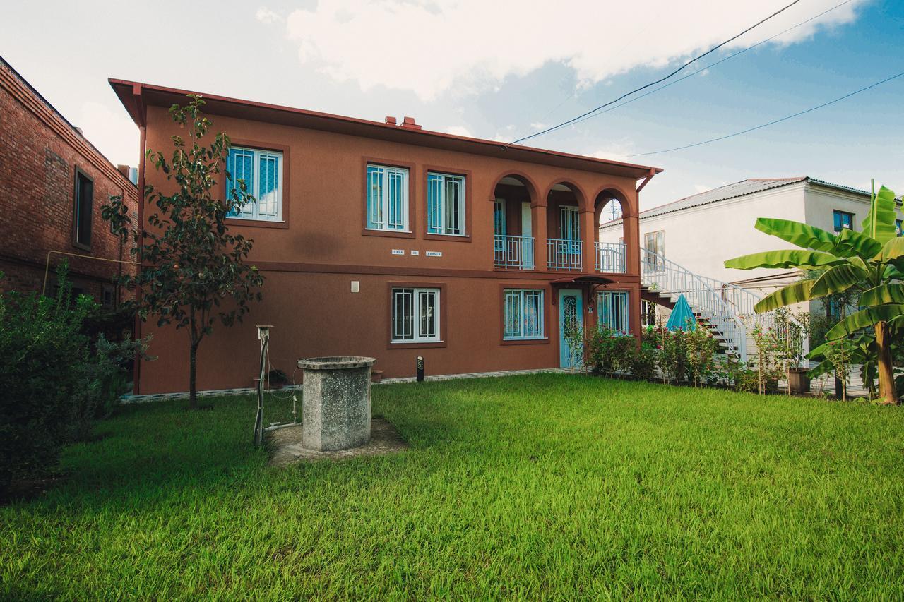 Casa De Khasia Zugdidi Ngoại thất bức ảnh